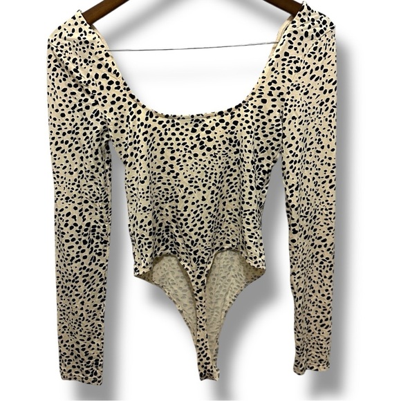 291 ASOS | NWOT Mauritius Cream Leopard Print Long Sleeve Bodysuit (size 4) - Picture 6 of 12